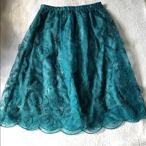 Floral cutout Mid Length Skirt